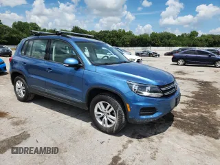 2017 Volkswagen Tiguan S with VIN WVGAV7AX2HW501907, listed as a Copart auction lot 64880705 with 82,592 mi miles and Clean title. Bid and sale history available at DreamBid. Image 4.