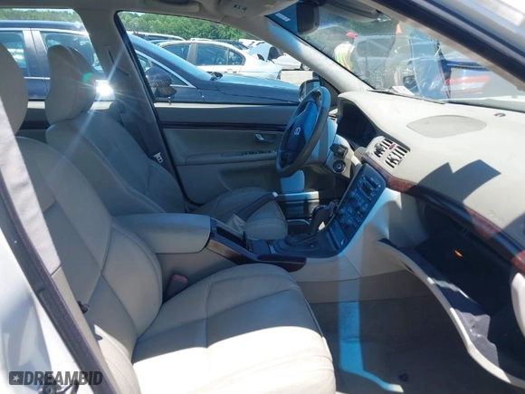 2003 Volvo S80 with VIN YV1TS91Z031304253, listed as a IAAI auction lot 39456223 with 62,592 mi miles. Bid and sale history available at carsss.com. Image 5.