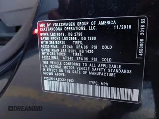 2019 Volkswagen Atlas SE with VIN 1V2UR2CA2KC515962, listed as a IAAI auction lot 42369371 with 81,629 mi miles and . Bid and sale history available at DreamBid. Image 9.