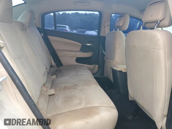 2014 Chrysler 200 Touring z VIN 1C3CCBBB6EN197723, wystawiony jako Copart lot #59495985 z przebiegiem 110 107 mil mil oraz Czysty tytuł • Clean title. Historia ofert i sprzedaży dostępna na DreamBid. Obrazek 10.