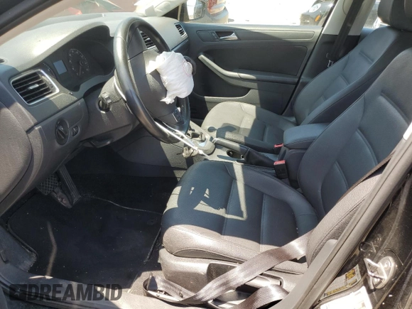 2011 Volkswagen Jetta SE with VIN 3VWDZ7AJ0BM367744, listed as a Copart auction lot 58503225 with 84,031 mi miles and Clean title. Bid and sale history available at DreamBid. Image 7.