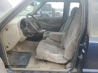 2000 GMC Sonoma SLS w/1SF Pkg with VIN 1GTCS1959Y8212162, listed as a Copart auction lot 82129784 with 149,063 mi miles and Salvage Title. Bid and sale history available at carsss.com. Image 7.