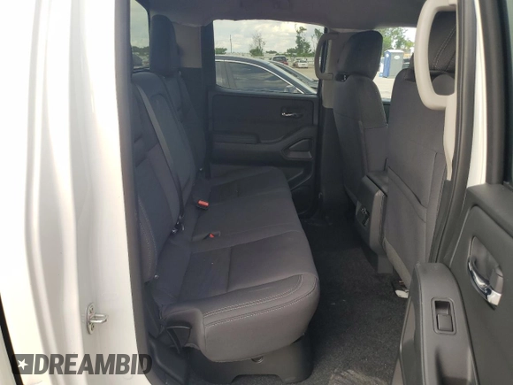 2024 Nissan Frontier SV with VIN 1N6ED1EJ9RN610607, listed as a Copart auction lot 71346354 with 122 mi miles and Non Repairable. Bid and sale history available at carsss.com. Image 10.