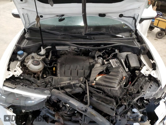 2021 Audi Q3 Premium z VIN WA1AUCF36M1154248, wystawiony jako Copart lot #52740915 z przebiegiem Nie podano mil oraz Szkoda całkowita • Salvage title. Historia ofert i sprzedaży dostępna na DreamBid. Obrazek 12.