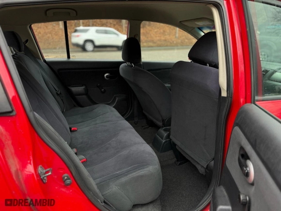 2009 Nissan Versa 1.8 S with VIN 3N1BC13E99L461519, listed as a Copart auction lot 53916495 with 155,183 mi miles and Clean Title. Bid and sale history available at carsss.com. Image 6.