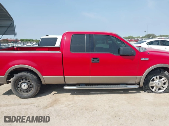 2004 Ford F-150 XL z VIN 1FTPX12574NC21791, wystawiony jako IAAI lot #42304925 z przebiegiem 122 061 mil mil oraz . Historia ofert i sprzedaży dostępna na DreamBid. Obrazek 13.