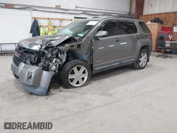 2010 GMC Terrain SLT-1 z VIN 2CTFLGEYXA6230148, wystawiony jako IAAI lot #42353281 z przebiegiem 186 553 mil mil oraz . Historia ofert i sprzedaży dostępna na DreamBid. Obrazek 2.