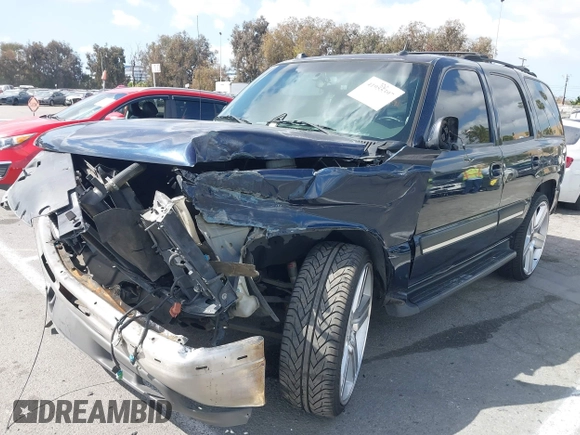 2005 Chevrolet Tahoe Z71 z VIN 1GNEC13T95R192599, wystawiony jako IAAI lot #41955397 z przebiegiem 179 292 mil mil oraz . Historia ofert i sprzedaży dostępna na DreamBid. Obrazek 17.