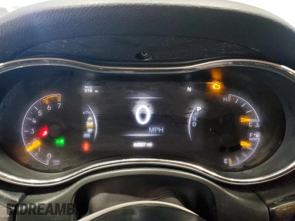 2020 Jeep Grand Cherokee Trailhawk with VIN 1C4RJFLT3LC247609, listed as a Copart auction lot 84491864 with 68,957 mi miles and Salvage title. Bid and sale history available at DreamBid. Image 9.