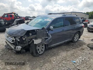 2012 Toyota Highlander with VIN 5TDBK3EH1CS167245, listed as a Copart auction lot 64044785 with 105,482 mi miles and Clean title. Bid and sale history available at DreamBid. Image 1.
