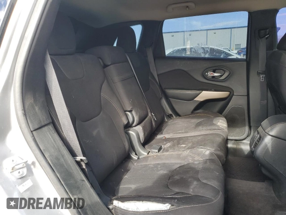 2017 Jeep Cherokee Latitude z VIN 1C4PJMCB5HD213966, wystawiony jako Copart lot #54869785 z przebiegiem 70 233 mil mil oraz Szkoda całkowita • Salvage title. Historia ofert i sprzedaży dostępna na DreamBid. Obrazek 11.