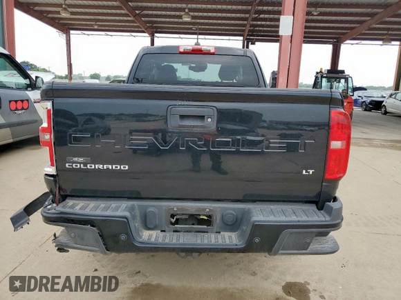 2021 Chevrolet Colorado 2WD LT z VIN 1GCHSCEA2M1277989, wystawiony jako Copart lot #57469175 z przebiegiem 77 036 mil mil oraz Czysty tytuł • Clean title. Historia ofert i sprzedaży dostępna na DreamBid. Obrazek 6.