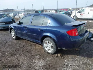2008 Chevrolet Cobalt LS with VIN 1G1AK58F587252391, listed as a IAAI auction lot 41596752 with 272,004 mi miles. Bid and sale history available at carsss.com. Image 3.