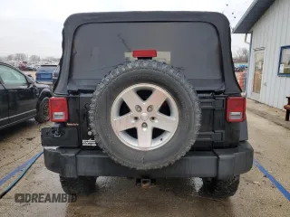 2007 Jeep Wrangler Unlimited Rubicon with VIN 1J8GA69147L113994, listed as a Copart auction lot 86544434 with 100,251 mi miles and Salvage title. Bid and sale history available at DreamBid. Image 6.