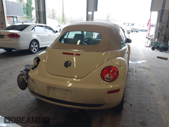 2009 Volkswagen Beetle S with VIN 3VWRG31Y89M408245, listed as a IAAI auction lot 41600593 with 76,156 mi miles and . Bid and sale history available at DreamBid. Image 16.