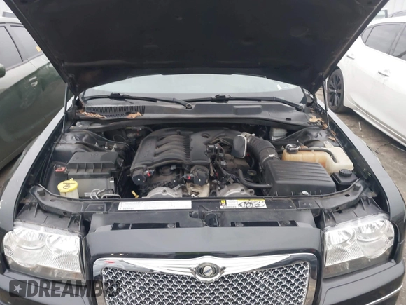 2007 Chrysler 300 Touring with VIN 2C3KA53G87H821367, listed as a IAAI auction lot 41614487 with 84,592 mi miles and . Bid and sale history available at DreamBid. Image 10.