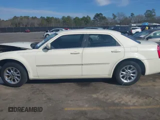 2008 Chrysler 300 Limited with VIN 2C3KA33G98H172006, listed as a IAAI auction lot 41445953 with 183,451 mi miles and . Bid and sale history available at DreamBid. Image 14.