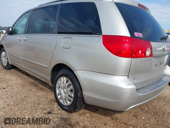 2007 Toyota Sienna CE with VIN 5TDZK23C47S038552, listed as a IAAI auction lot 42209948 with 283,859 mi miles and . Bid and sale history available at carsss.com. Image 3.