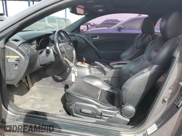2013 Hyundai Genesis Coupe R-Spec with VIN KMHHU6KJXDU100309, listed as a Copart auction lot 49429355 with 163,605 mi miles and Salvage title. Bid and sale history available at DreamBid. Image 7.