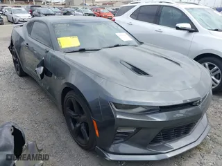 2017 Chevrolet Camaro 2SS with VIN 1G1FG1R72H0150305, listed as a IAAI auction lot 41910711 with 81,003 mi miles. Bid and sale history available at carsss.com. Image 1.