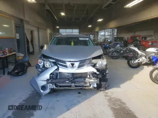2013 Toyota RAV4 LE with VIN 2T3BFREV2DW031302, listed as a Copart auction lot 87418924 with 132,912 mi miles and Salvage title. Bid and sale history available at DreamBid. Image 5.