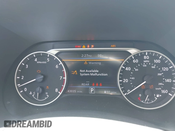 2021 Nissan Sentra SV with VIN 3N1AB8CV9MY261758, listed as a IAAI auction lot 39798014 with 43,035 mi miles and . Bid and sale history available at DreamBid. Image 7.
