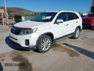2014 Kia Sorento EX with VIN 5XYKUDA71EG497108, listed as a IAAI auction lot 41886850 with 192,120 mi miles. Bid and sale history available at carsss.com. Image 2.