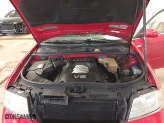 1999 Audi A6 with VIN WAUBA34B8XN010191, listed as a IAAI auction lot 42114866 with 231,183 mi miles. Bid and sale history available at carsss.com. Image 10.