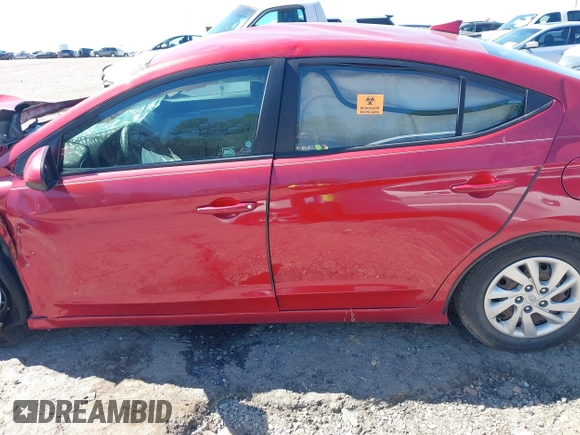 2017 Hyundai Elantra SE z VIN 5NPD74LF6HH187652, wystawiony jako IAAI lot #41822167 z przebiegiem 71 582 mil mil oraz . Historia ofert i sprzedaży dostępna na DreamBid. Obrazek 13.