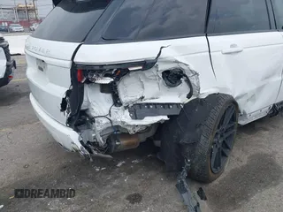 2018 Land Rover Range Rover Sport HSE with VIN SALWR2RV0JA400235, listed as a IAAI auction lot 41894717 with 67,332 mi miles. Bid and sale history available at carsss.com. Image 6.