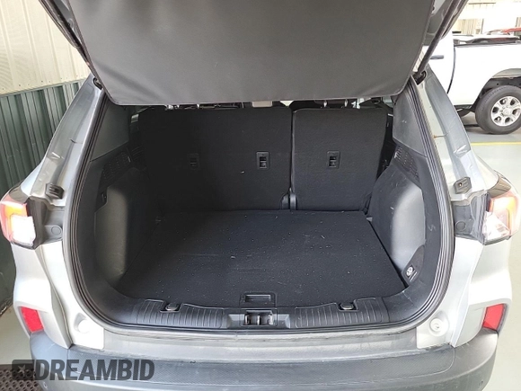 2022 Ford Escape SE with VIN 1FMCU9G60NUB32994, listed as a IAAI auction lot 42733965 with 63,516 mi miles and . Bid and sale history available at DreamBid. Image 22.