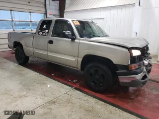 2003 Chevrolet Silverado 1500 LT with VIN 1GCEK19TX3E240733, listed as a Copart auction lot 42370915 with 0 mi miles and Clean Title. Bid and sale history available at carsss.com. Image 4.