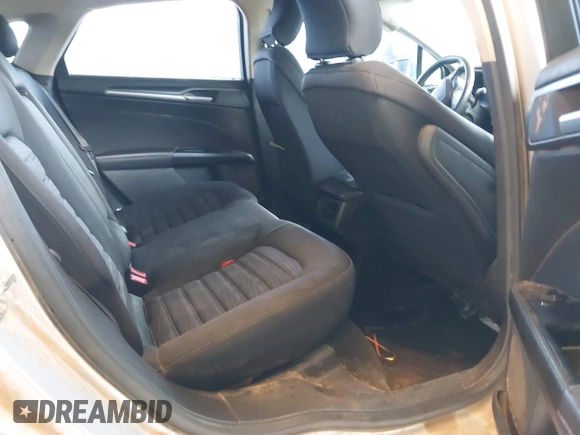 2016 Ford Fusion SE z VIN 1FA6P0H73G5129053, wystawiony jako IAAI lot #42632691 z przebiegiem 266 087 mil mil oraz . Historia ofert i sprzedaży dostępna na DreamBid. Obrazek 8.