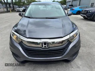 2022 Honda HR-V LX with VIN 3CZRU5H30NM724759, listed as a Copart auction lot 61826825 with 22,745 mi miles and Non repairable. Bid and sale history available at DreamBid. Image 5.