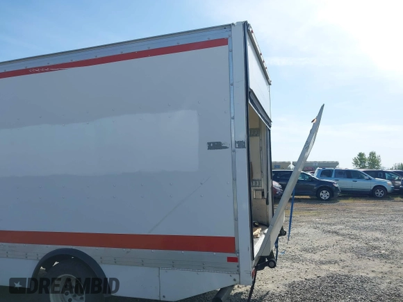 2017 Ford Transit с VIN 1FDBF9ZM5HKB16176, выставлен на аукционе IAAI как лот 42009818 с пробегом 105 074 миль миль и . История ставок и продаж доступна на DreamBid. Изображение 6.