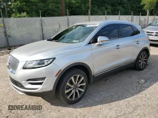 2019 Lincoln MKC Reserve с VIN 5LMCJ3D93KUL07493, выставлен на аукционе Copart как лот 65519685 с пробегом 71 509 миль миль и Списание • Salvage title. История ставок и продаж доступна на DreamBid. Изображение 1.