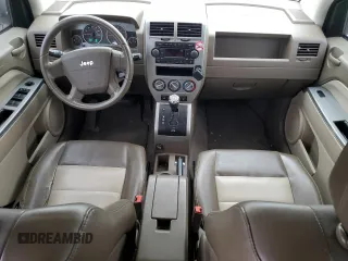 2007 Jeep Compass Limited with VIN 1J8FF57W47D155940, listed as a Copart auction lot 43934305 with 189,022 mi miles and Salvage Title. Bid and sale history available at carsss.com. Image 8.