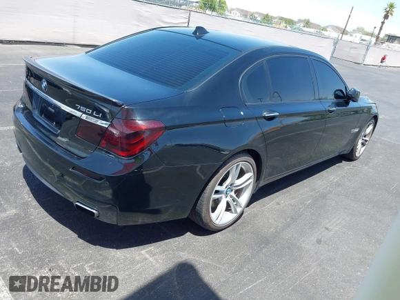 2011 BMW 7 Series 750Li с VIN WBAKB8C57BCY64762, выставлен на аукционе IAAI как лот 42521989 с пробегом 121 926 миль миль и . История ставок и продаж доступна на DreamBid. Изображение 4.