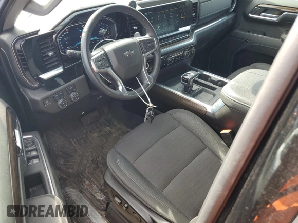 2024 Chevrolet Silverado 1500 RST with VIN 2GCUDEED4R1162519, listed as a Copart auction lot 45704185 with 46,115 mi miles and Salvage Title. Bid and sale history available at carsss.com. Image 8.