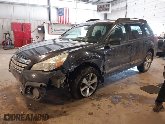 2013 Subaru Outback 2.5i Limited with VIN 4S4BRCKC9D3242941, listed as a IAAI auction lot 41592045 with 194,855 mi miles. Bid and sale history available at carsss.com. Image 17.