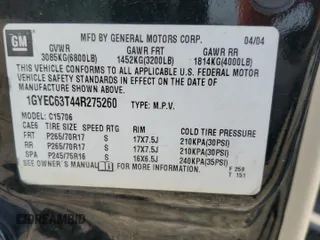 2004 Cadillac Escalade z VIN 1GYEC63T44R275260, wystawiony jako Copart lot #53201805 z przebiegiem 283 450 mil mil oraz Szkoda całkowita • Salvage title. Historia ofert i sprzedaży dostępna na DreamBid. Obrazek 13.