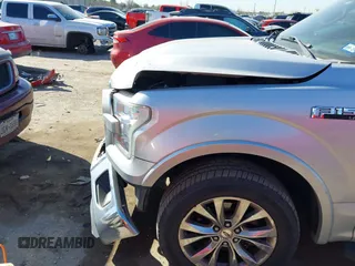 2015 Ford F-150 XLT with VIN 1FTEW1EG4FKE71212, listed as a IAAI auction lot 41738758 with 208,429 mi miles. Bid and sale history available at carsss.com. Image 6.