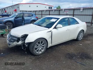 2009 Cadillac CTS AWD z VIN 1G6DT57V090104530, wystawiony jako IAAI lot #42314043 z przebiegiem 96 109 mil mil oraz . Historia ofert i sprzedaży dostępna na DreamBid. Obrazek 18.