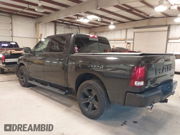 2017 Ram 1500 Night z VIN 1C6RR7MT0HS831726, wystawiony jako IAAI lot #41642459 z przebiegiem 90 423 mil mil oraz . Historia ofert i sprzedaży dostępna na DreamBid. Obrazek 3.