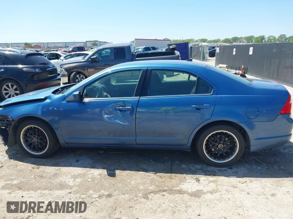 2010 Ford Fusion SE with VIN 3FAHP0HG0AR384398, listed as a IAAI auction lot 41978016 with 206,243 mi miles and . Bid and sale history available at DreamBid. Image 15.