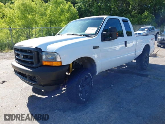 2004 Ford F-250 XL with VIN 1FTNX21L14EB12448, listed as a IAAI auction lot 42280654 with 231,008 mi miles and . Bid and sale history available at DreamBid. Image 2.