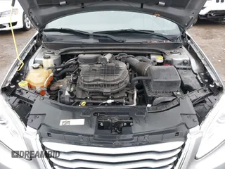 2014 Chrysler 200 LX with VIN 1C3CCBAG6EN171152, listed as a IAAI auction lot 40937790 with 141,865 mi miles. Bid and sale history available at carsss.com. Image 10.