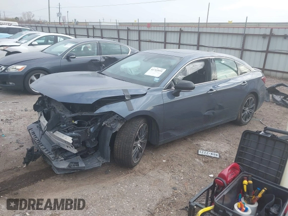 2019 Toyota Avalon XLE with VIN 4T1BZ1FB9KU028903, listed as a IAAI auction lot 41743931 with 68,550 mi miles and . Bid and sale history available at DreamBid. Image 18.