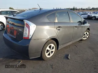2015 Toyota Prius Four z VIN JTDKN3DU3F0443776, wystawiony jako IAAI lot #41349500 z przebiegiem 244 170 mil mil oraz . Historia ofert i sprzedaży dostępna na DreamBid. Obrazek 4.