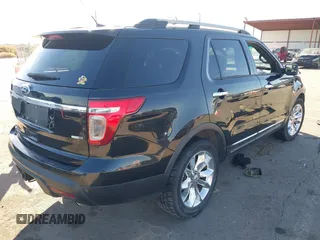2015 Ford Explorer XLT with VIN 1FM5K8D81FGB56865, listed as a IAAI auction lot 40974676 with 1 mi miles. Bid and sale history available at carsss.com. Image 4.